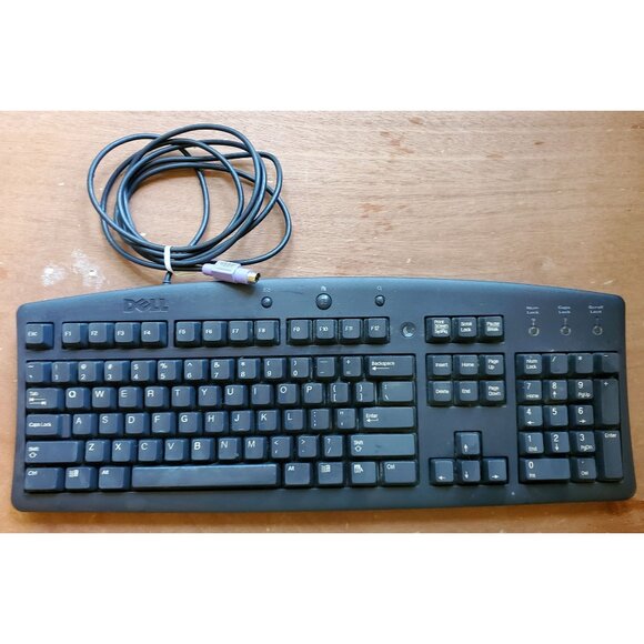Dell SK-8100 Wired PS/2 Keyboard For Office & Home Use some distress - Picture 9 of 11
